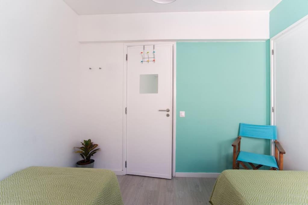 Lisbon Waves Surf Lodge Almada Exteriér fotografie