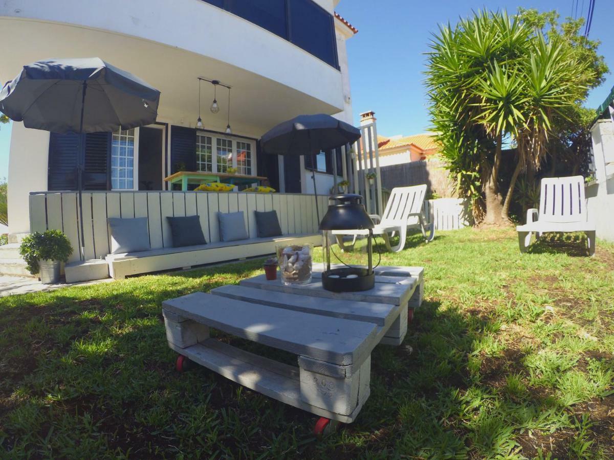 Lisbon Waves Surf Lodge Almada Exteriér fotografie