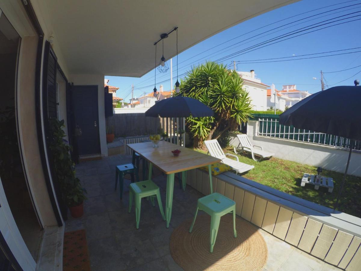 Lisbon Waves Surf Lodge Almada Exteriér fotografie